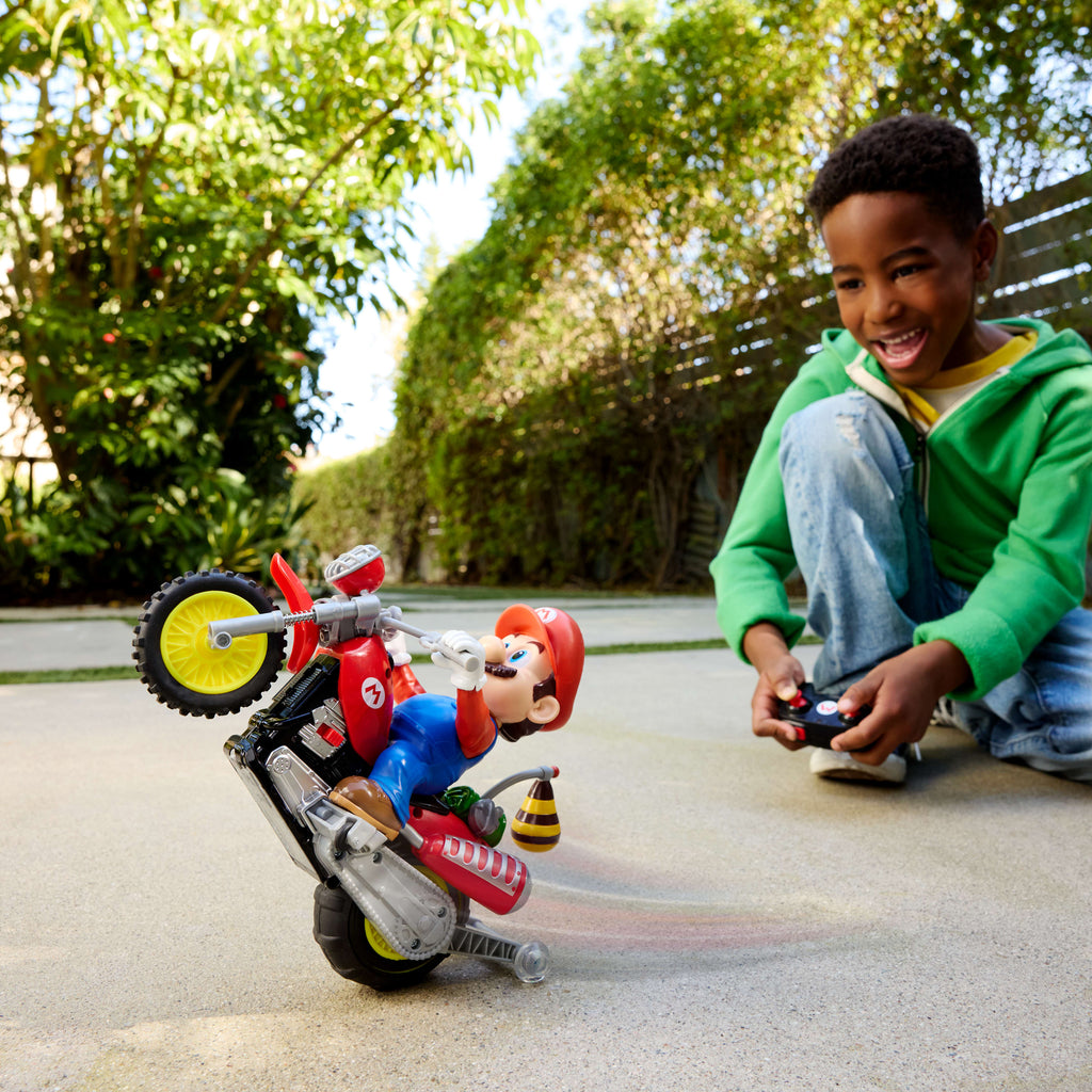 Hot Wheels RC Mario Wheelie Motocross RC, Remote-Controlled Battery-Powered Vehicle