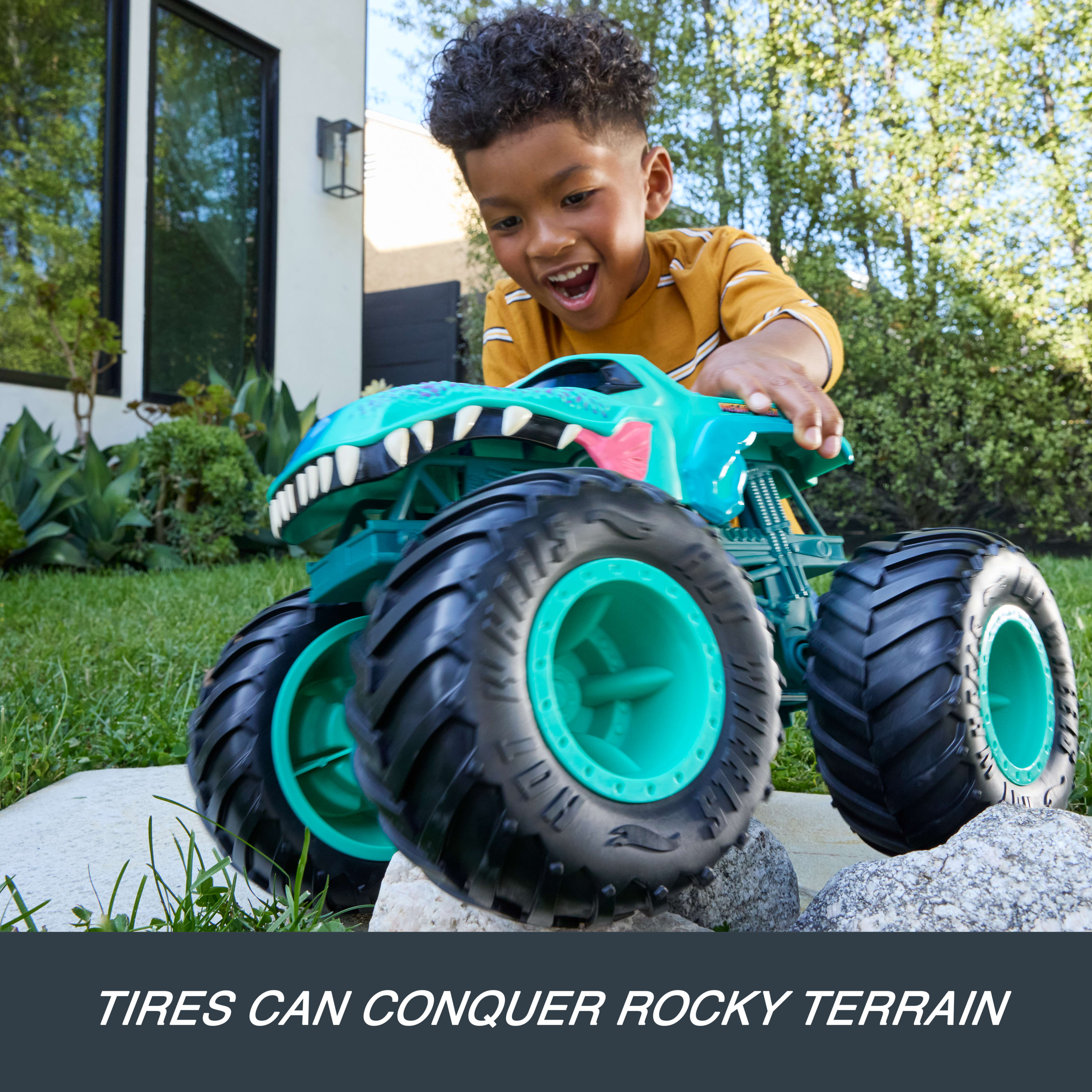 Hot Wheels Monster Trucks Colossal Toy Truck, Massive Character Vehicle