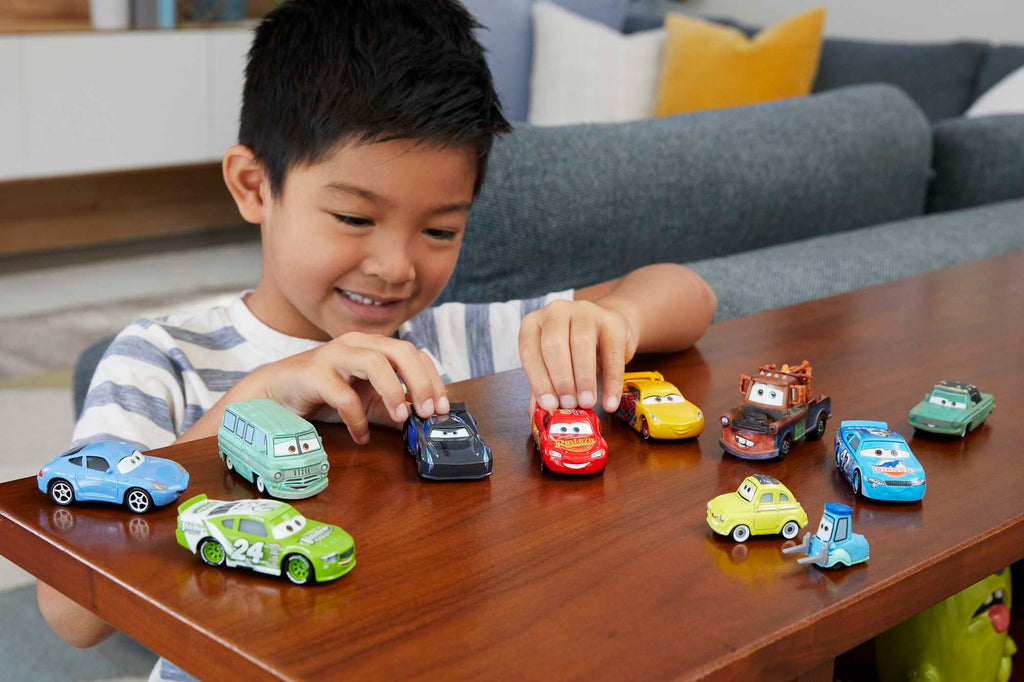 Disney And Pixar Cars Mack Hauler, 13-Inch Toy Transporter Truck With Ramp & Carry Storage For 12 Vehicles, Gift For Kids Ages 4 Years Old & Up